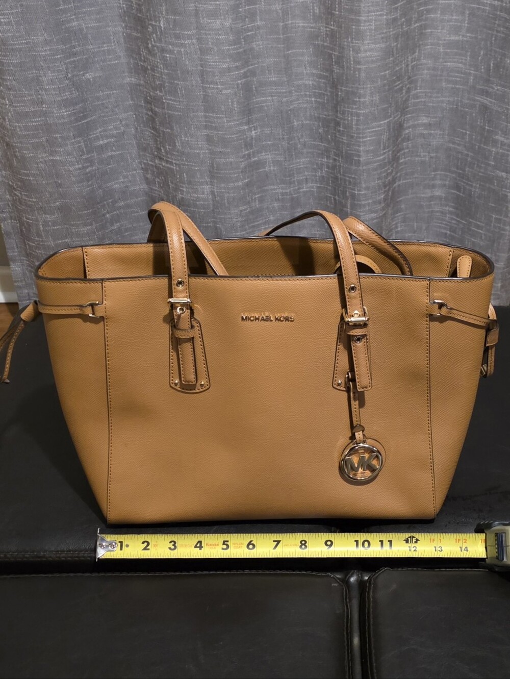 Michael Kors Large Saffiano Leather Tote Bag Like New